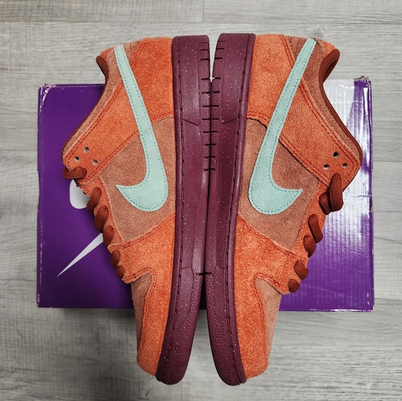SOLD!!Nike SB Rosewood - Picture 2 of 5